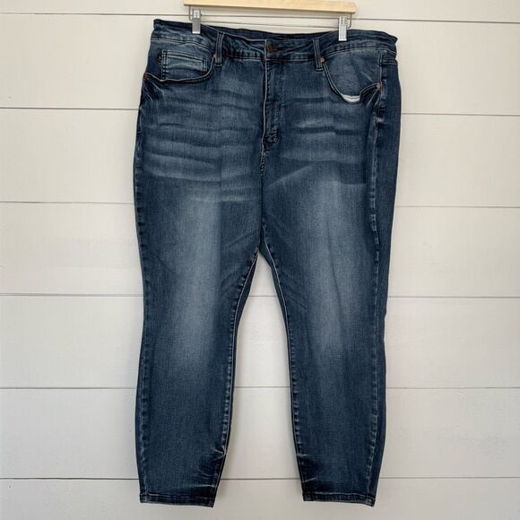 Judy Blue Women’s 24W Blue Denim Skinny Fit Jeans - Picture 1 of 6